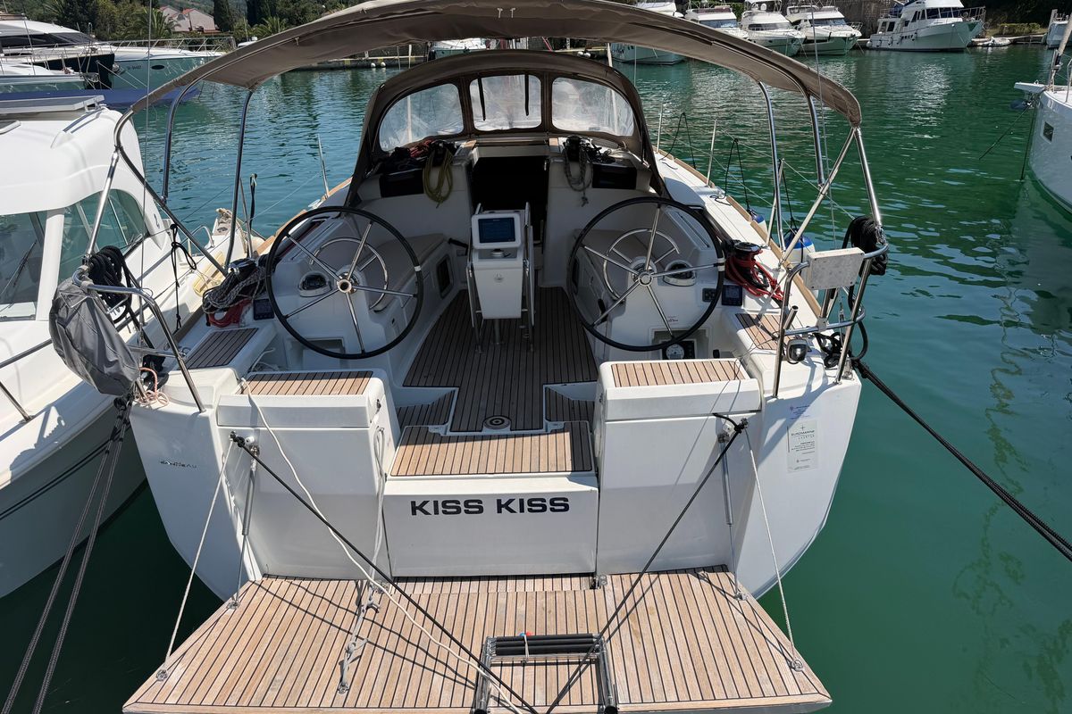 2018 Jeanneau Sun Odyssey 419