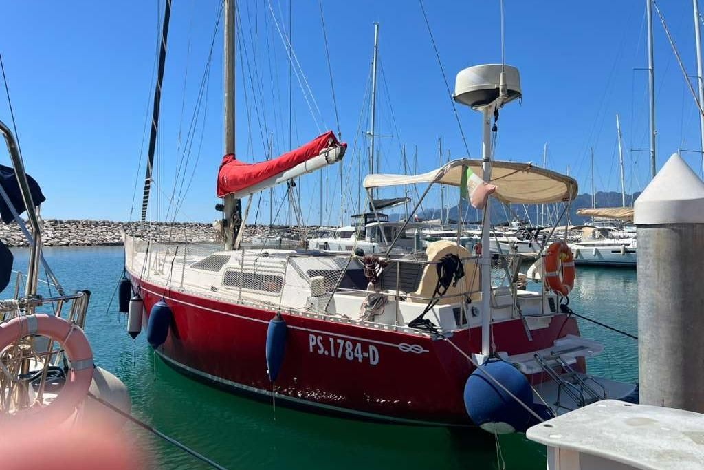 1992 Ferretti Yachts Altura 41