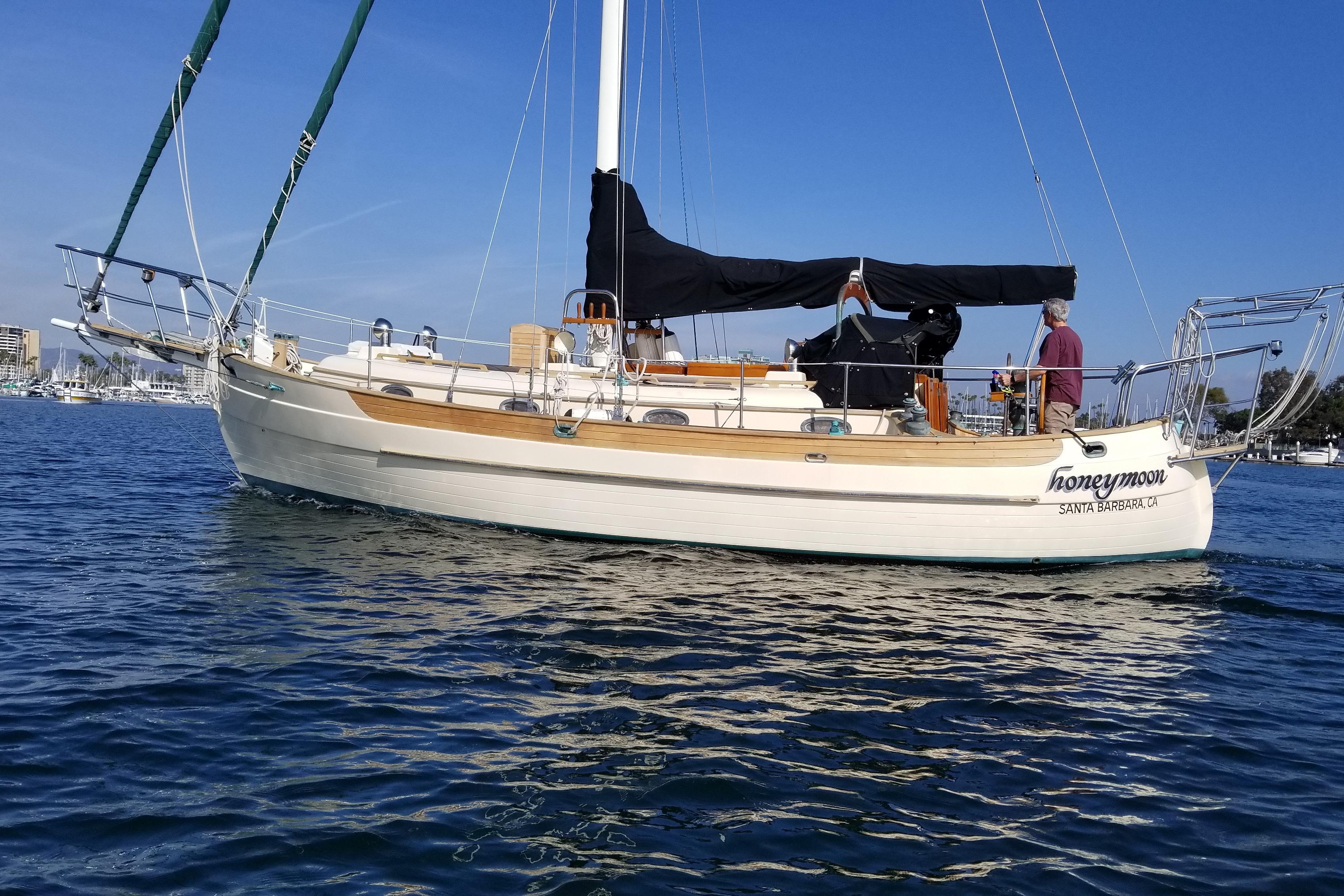 1987 Hans Christian 33 Boats