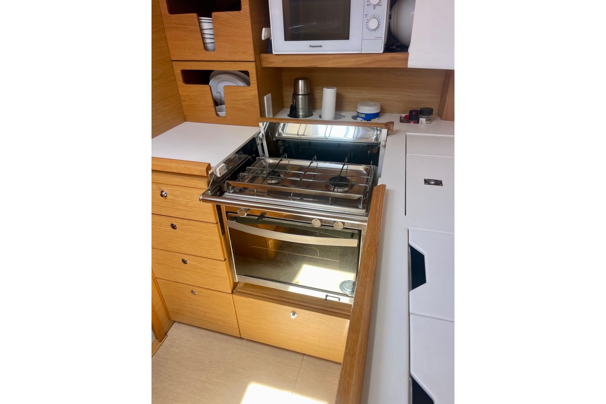 2014 Grand Soleil Grand Soleil 43 Maletto