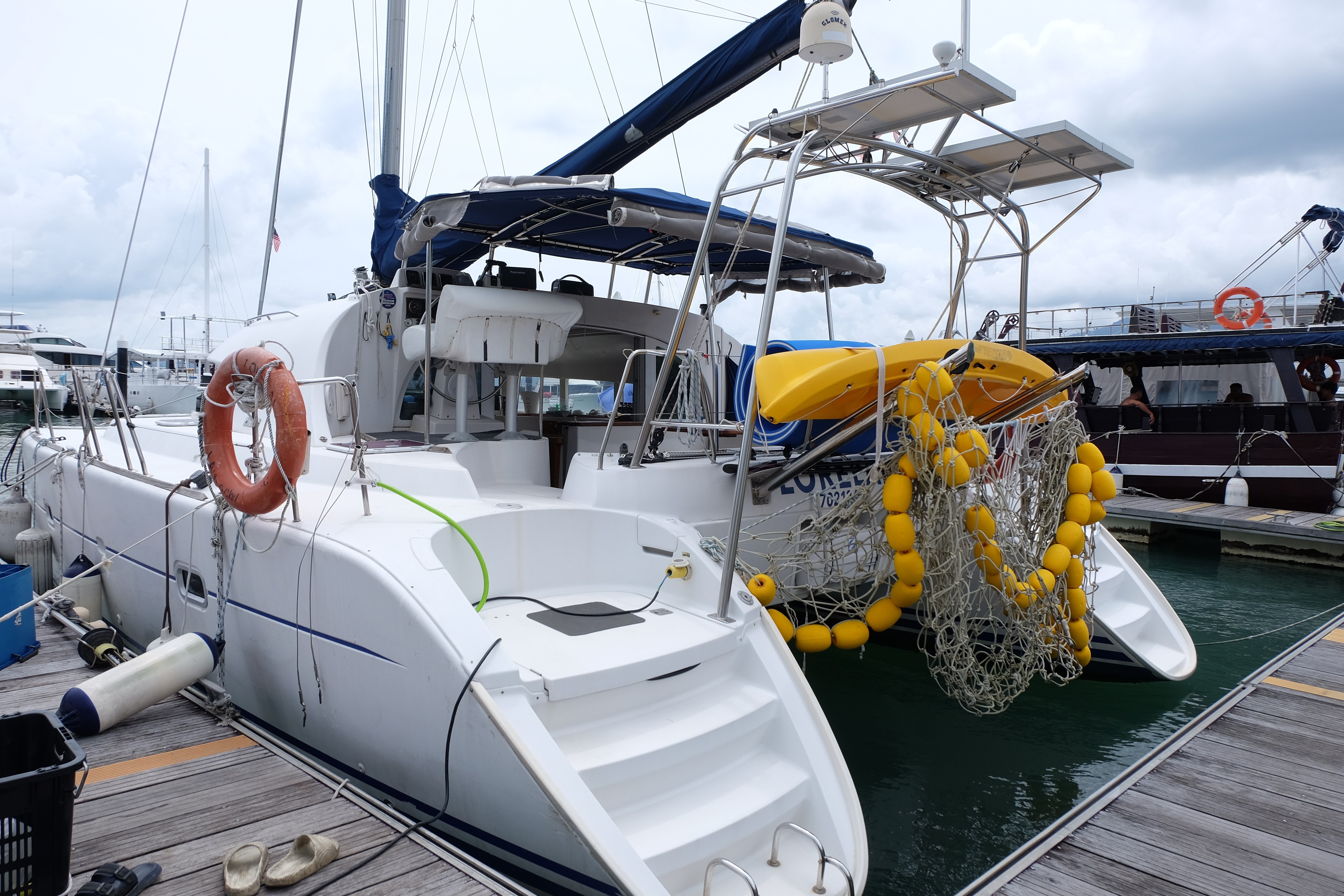 2003 Lagoon 380