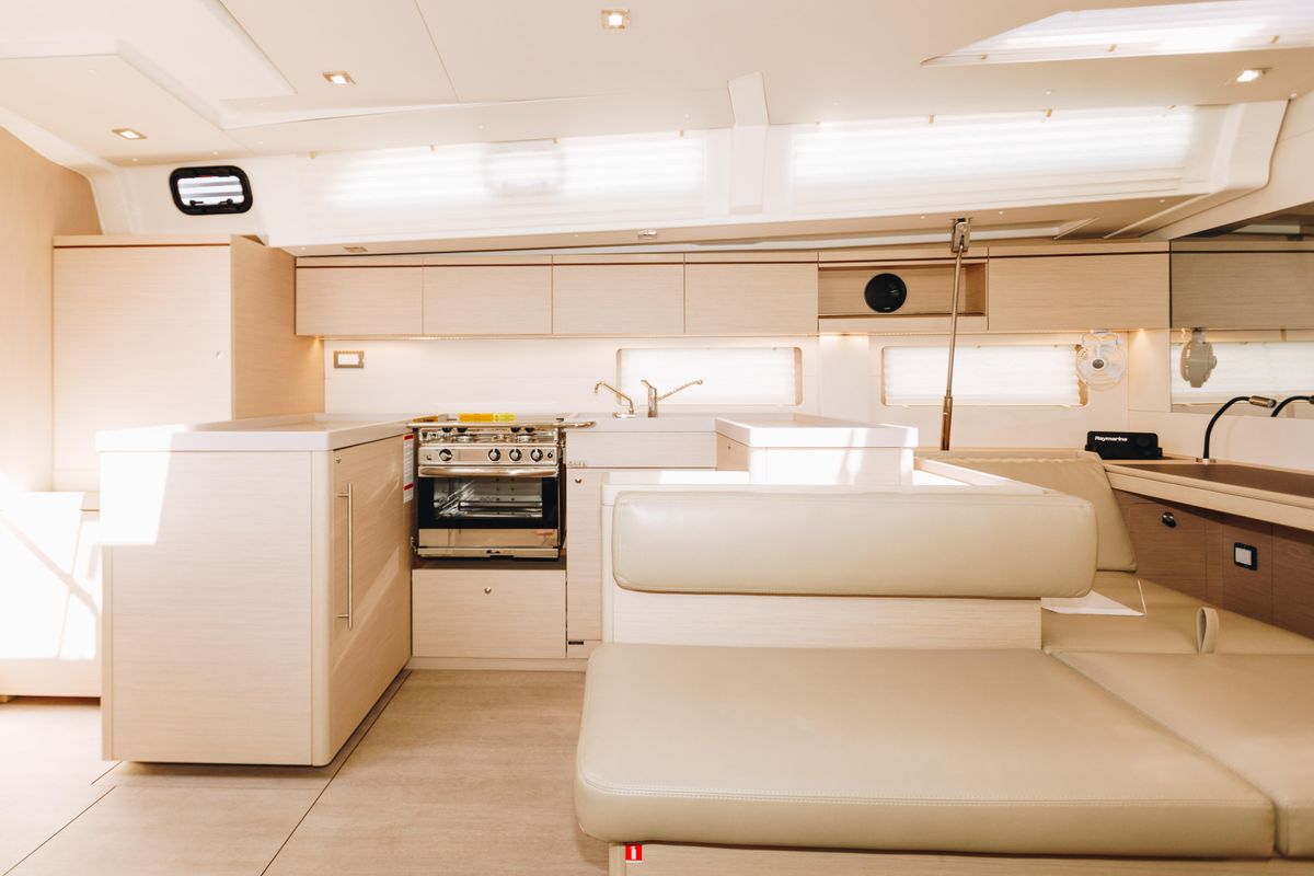 2024 Beneteau Oceanis 51.1
