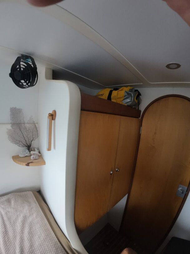 1998 Catana 471