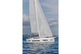 2027 Dufour 48