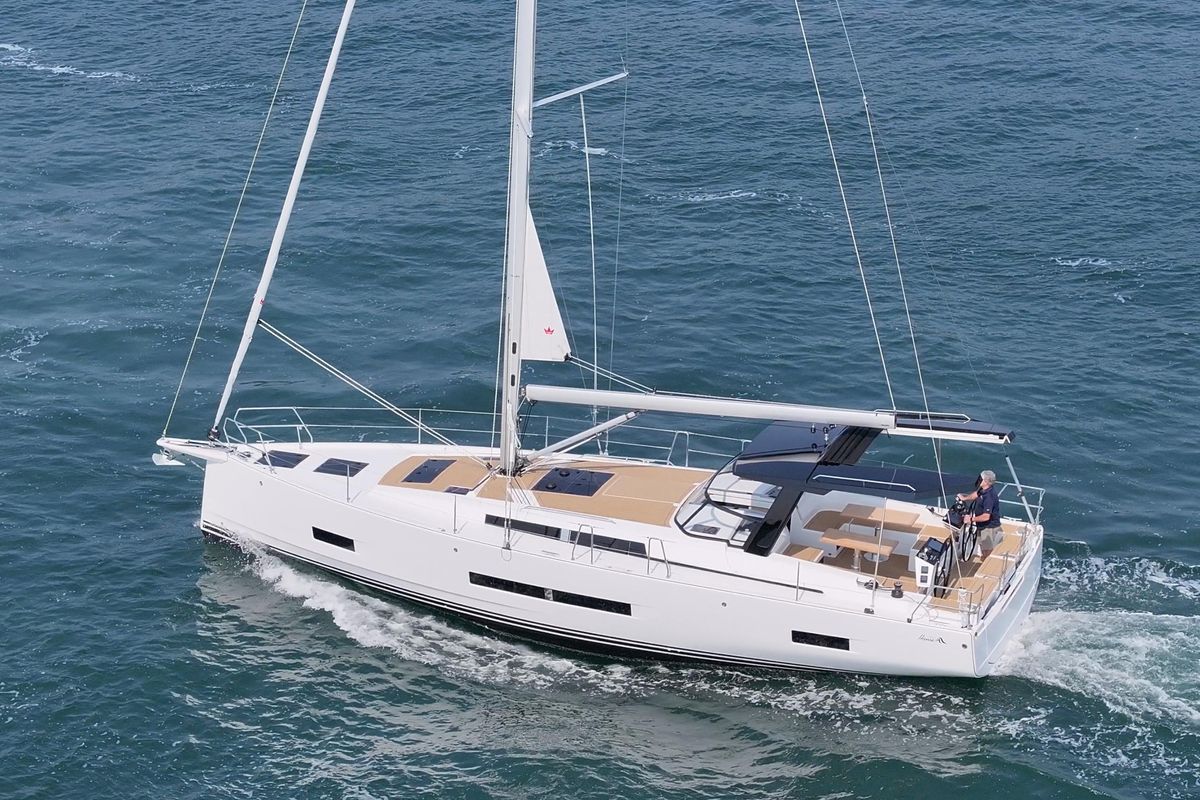 2025 Hanse 460