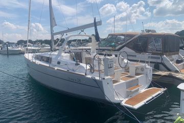 2016 Beneteau Oceanis 38 Boats
