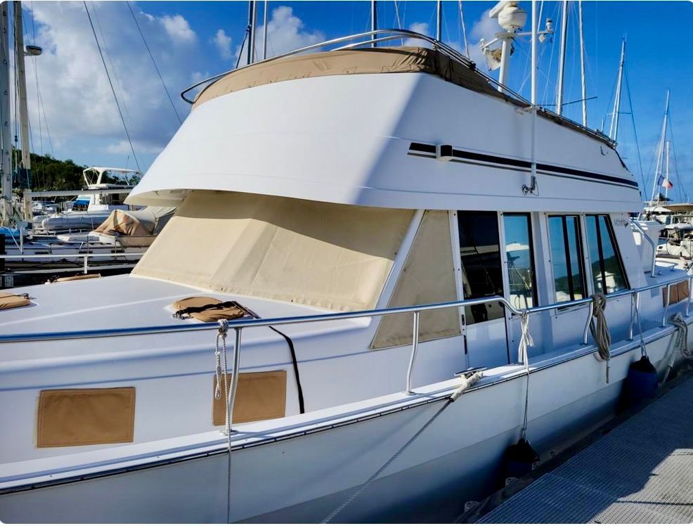 1999 Mainship 430 Trawler