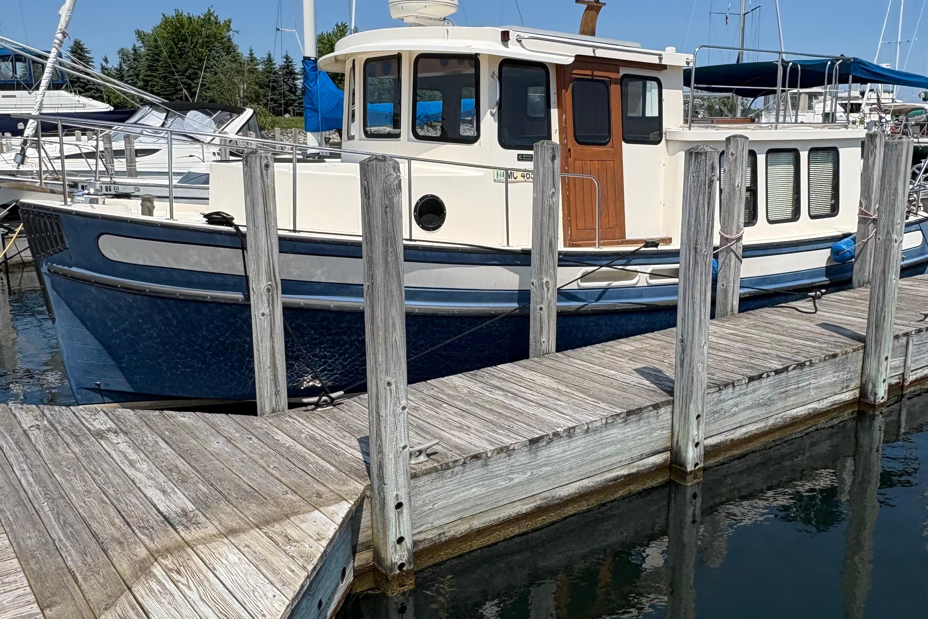 1999 Nordic Tug 32