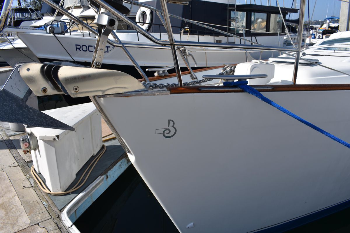 2002 Beneteau Oceanis 42cc for sale in San Diego, California 42 ft