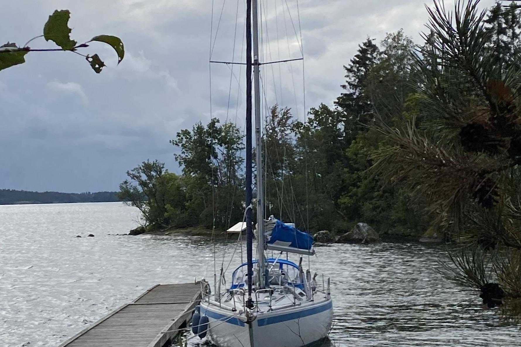 1985 Sweden Yachts 41