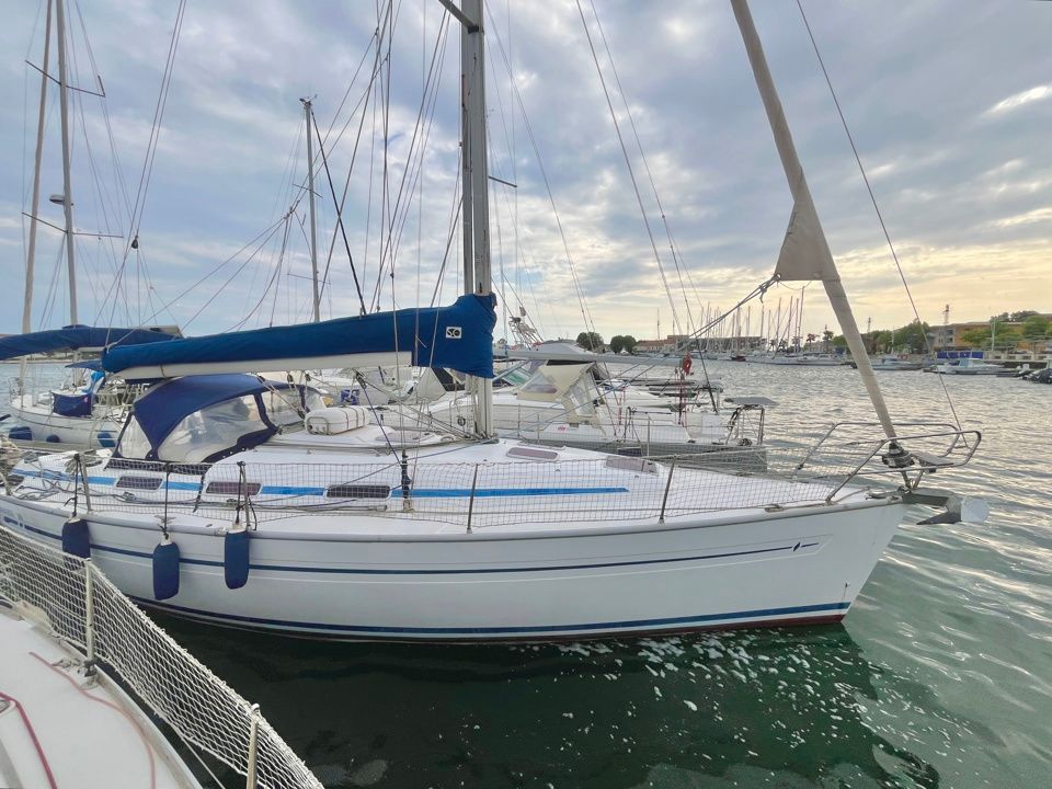 2004 Bavaria 36 for sale in Antibes, Alpes-Maritimes, France