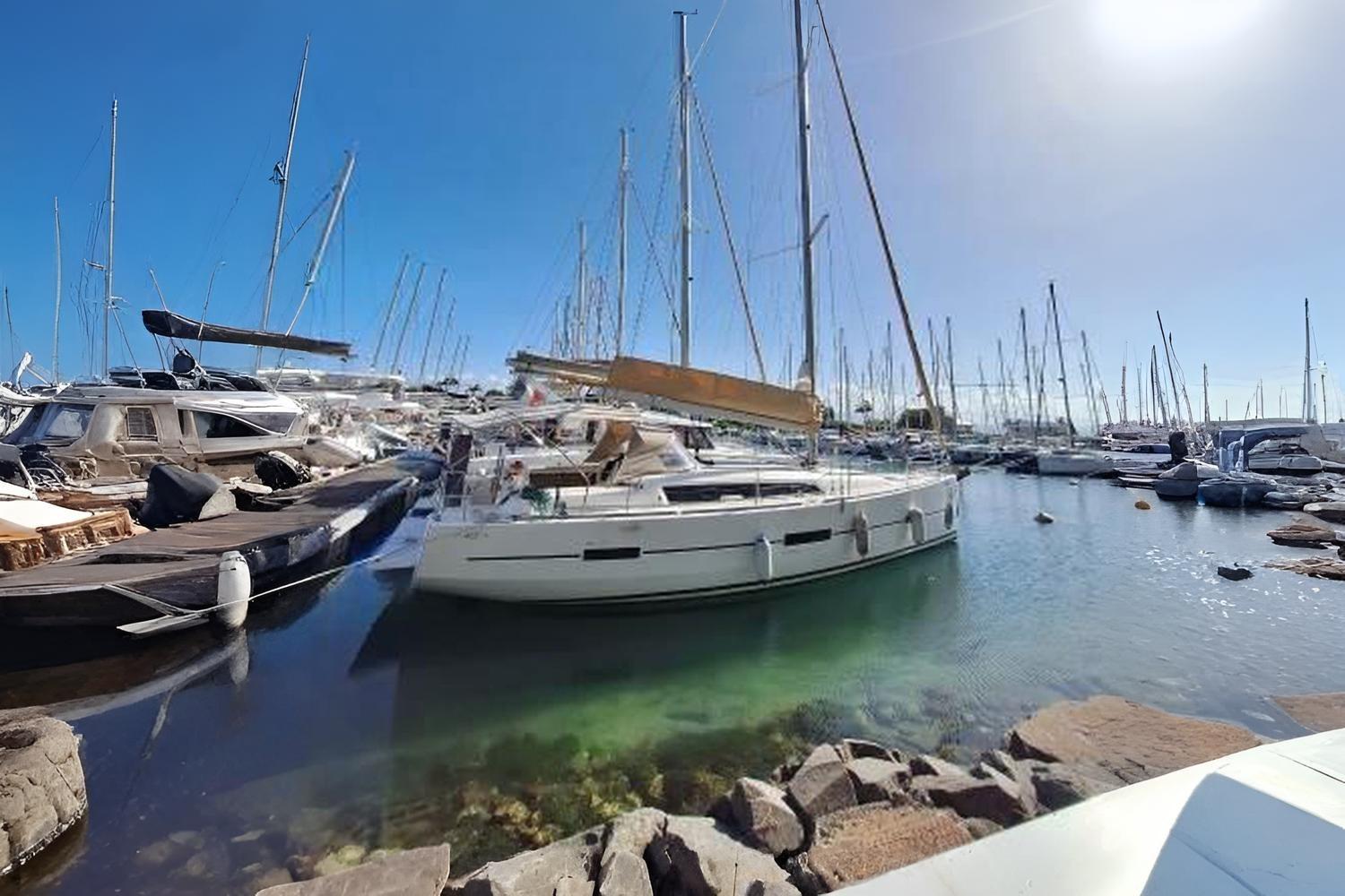 2020 Dufour 412 Boats
