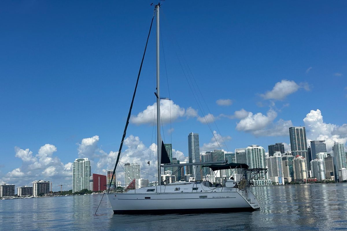 2003 Beneteau Oceanis Clipper 331