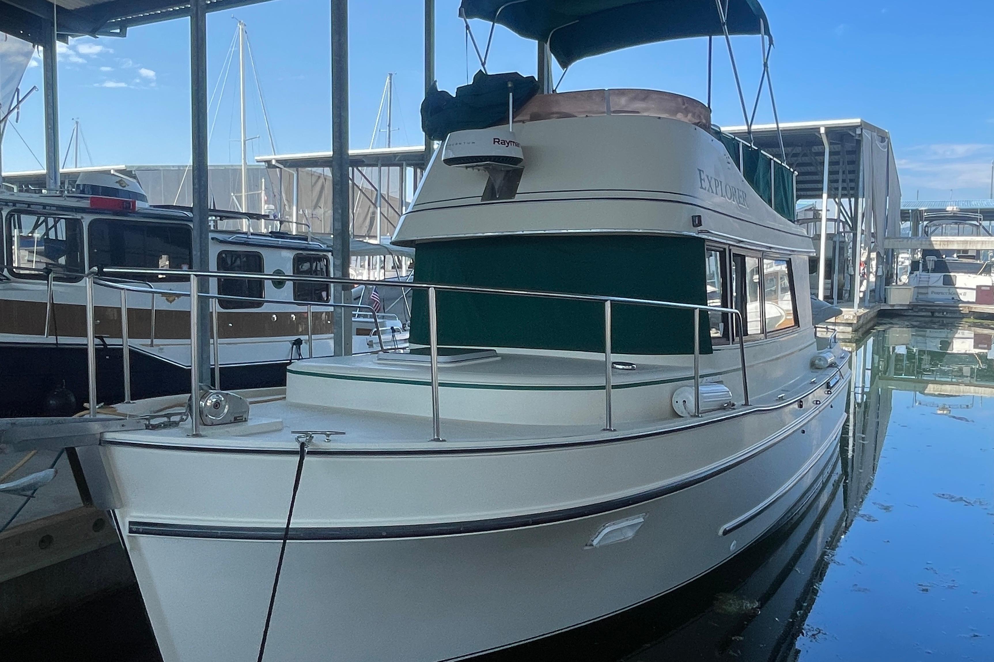 1992 Camano 31 for sale in Port Orchard, Washington