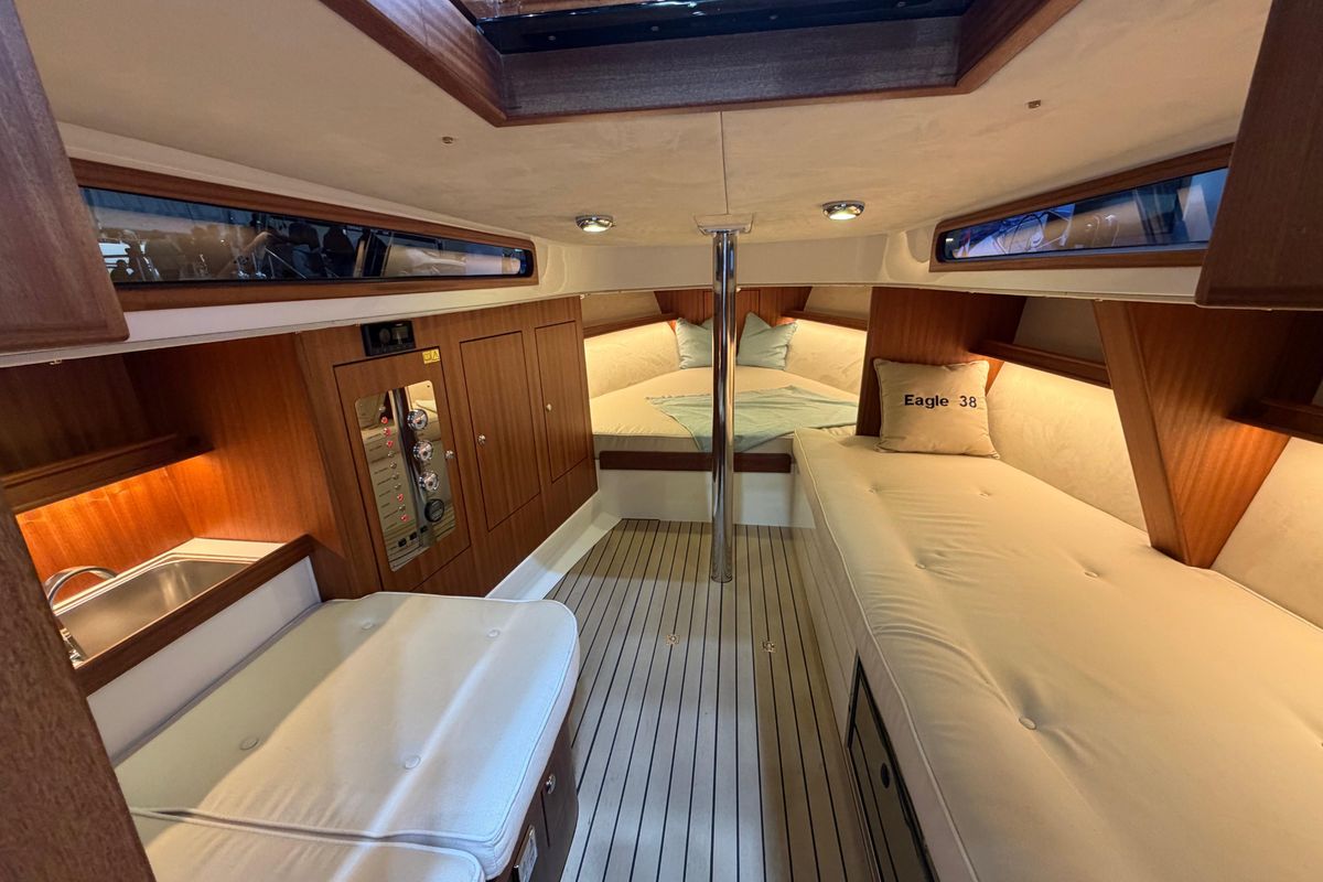 2026 Leonardo Yachts Eagle 38