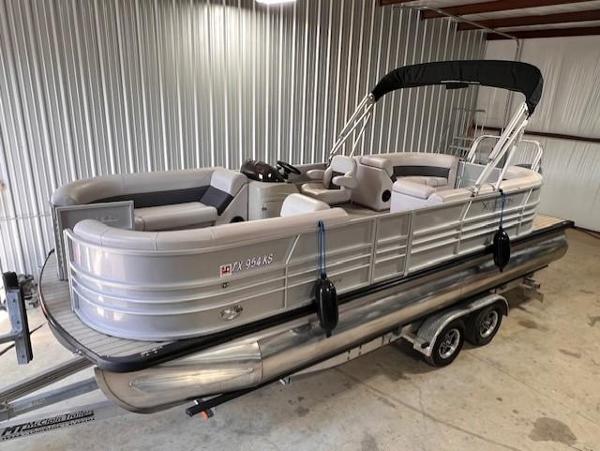 2022 Xcursion 241rfx for sale in Arlington, Texas