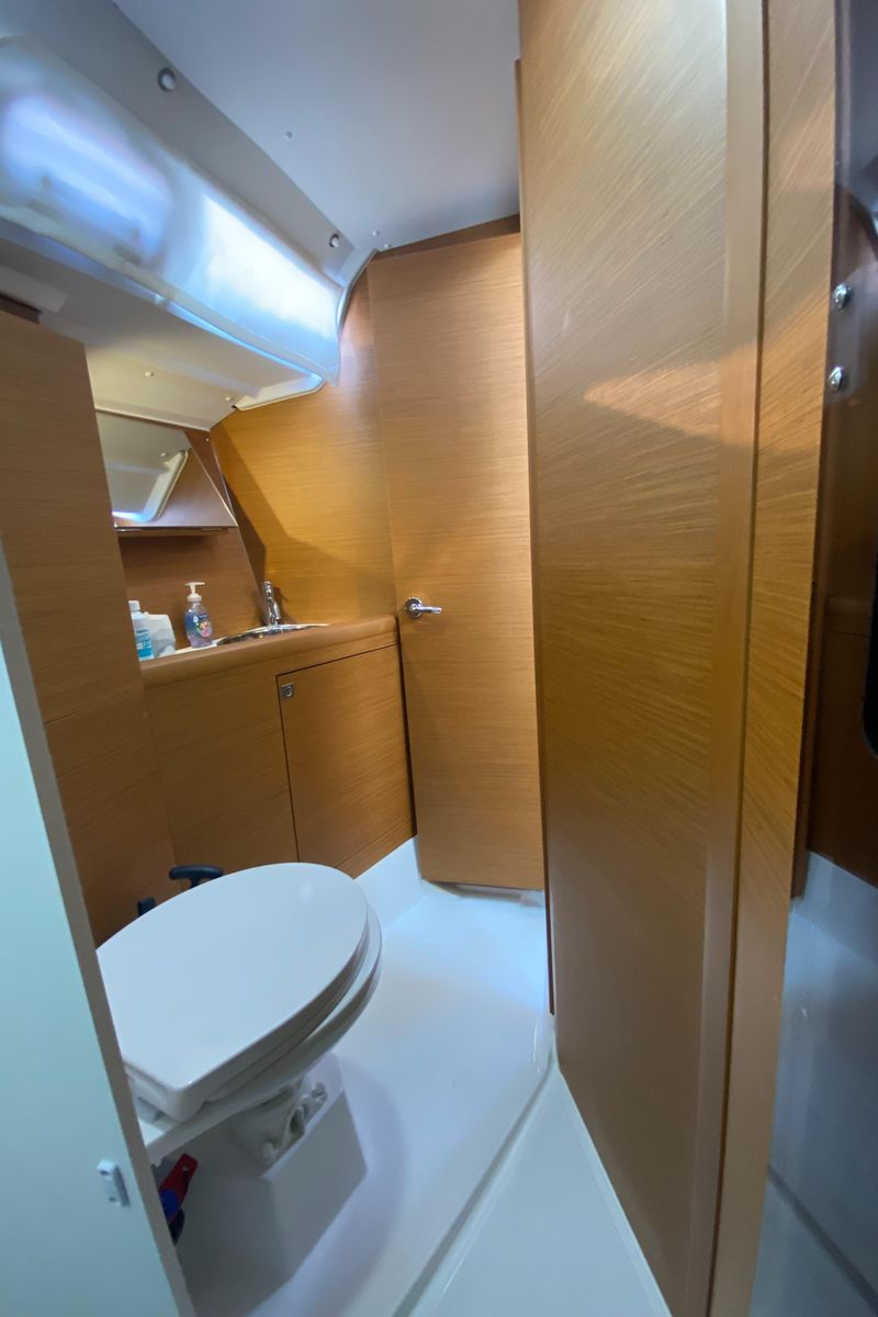 2023 Jeanneau Sun Odyssey 349