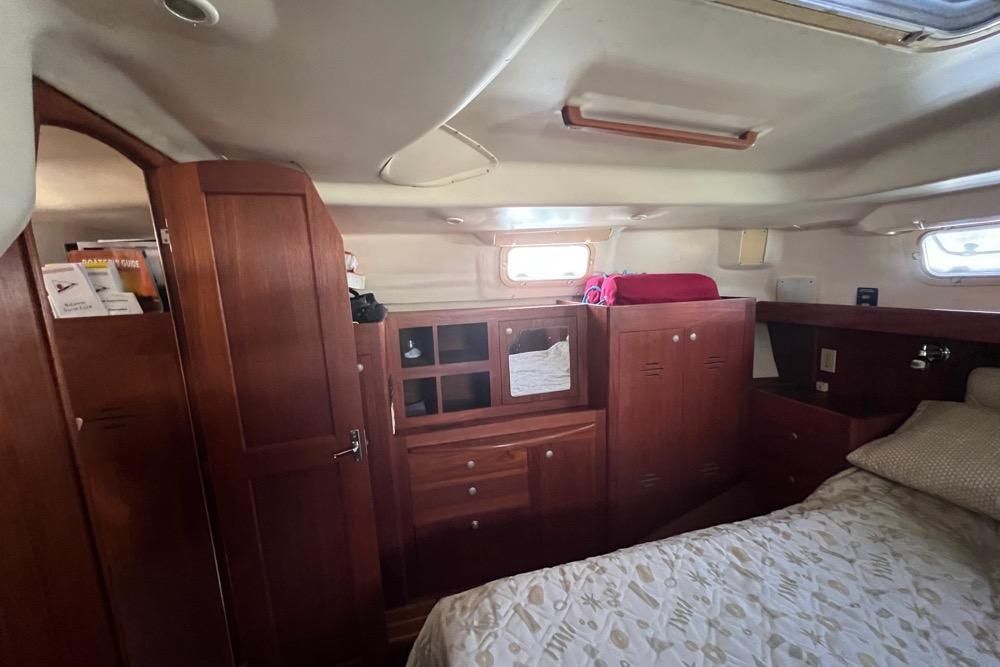 2001 Hunter Passage 420