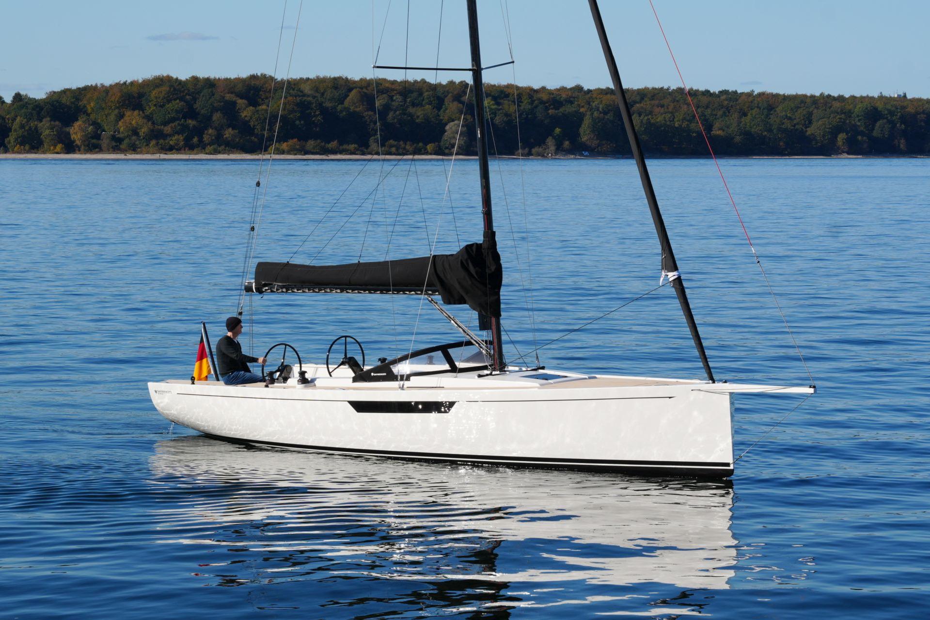 2023 Saffier SE 33 Life for sale in Laboe, Schleswig-Holstein, Germany