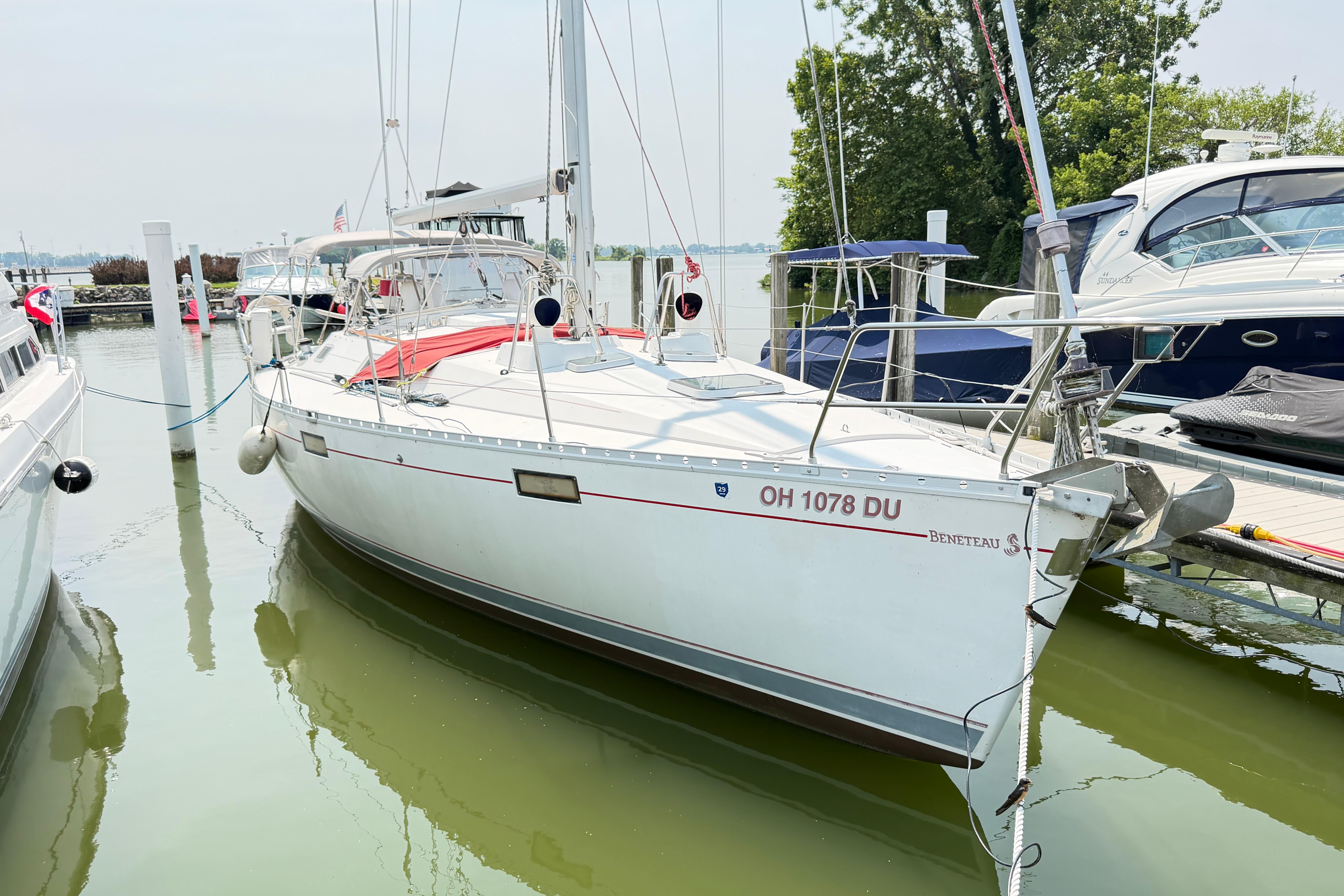 1988 Beneteau Oceanis 390