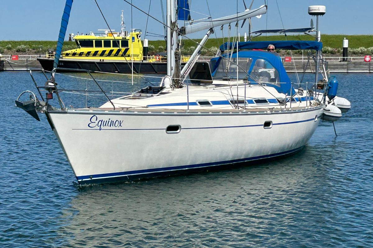 1995 Bavaria 37