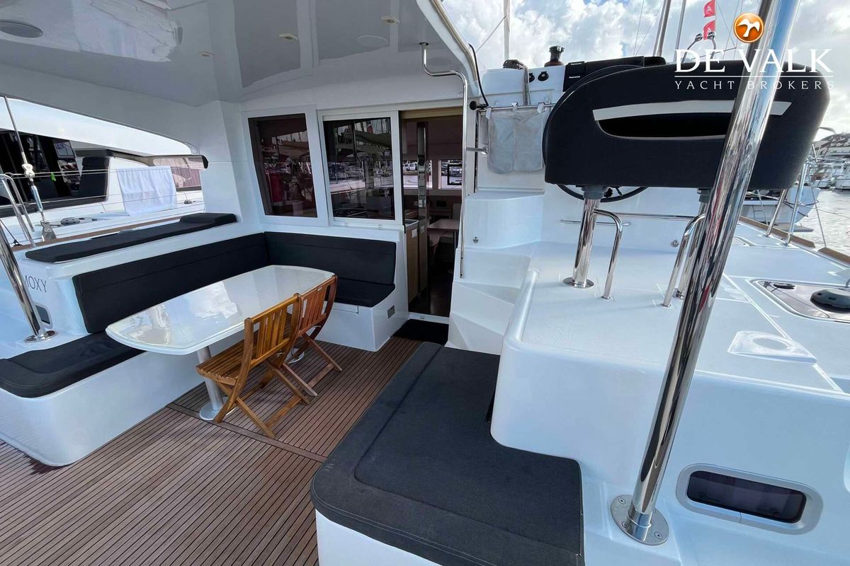 2024 Lagoon 40