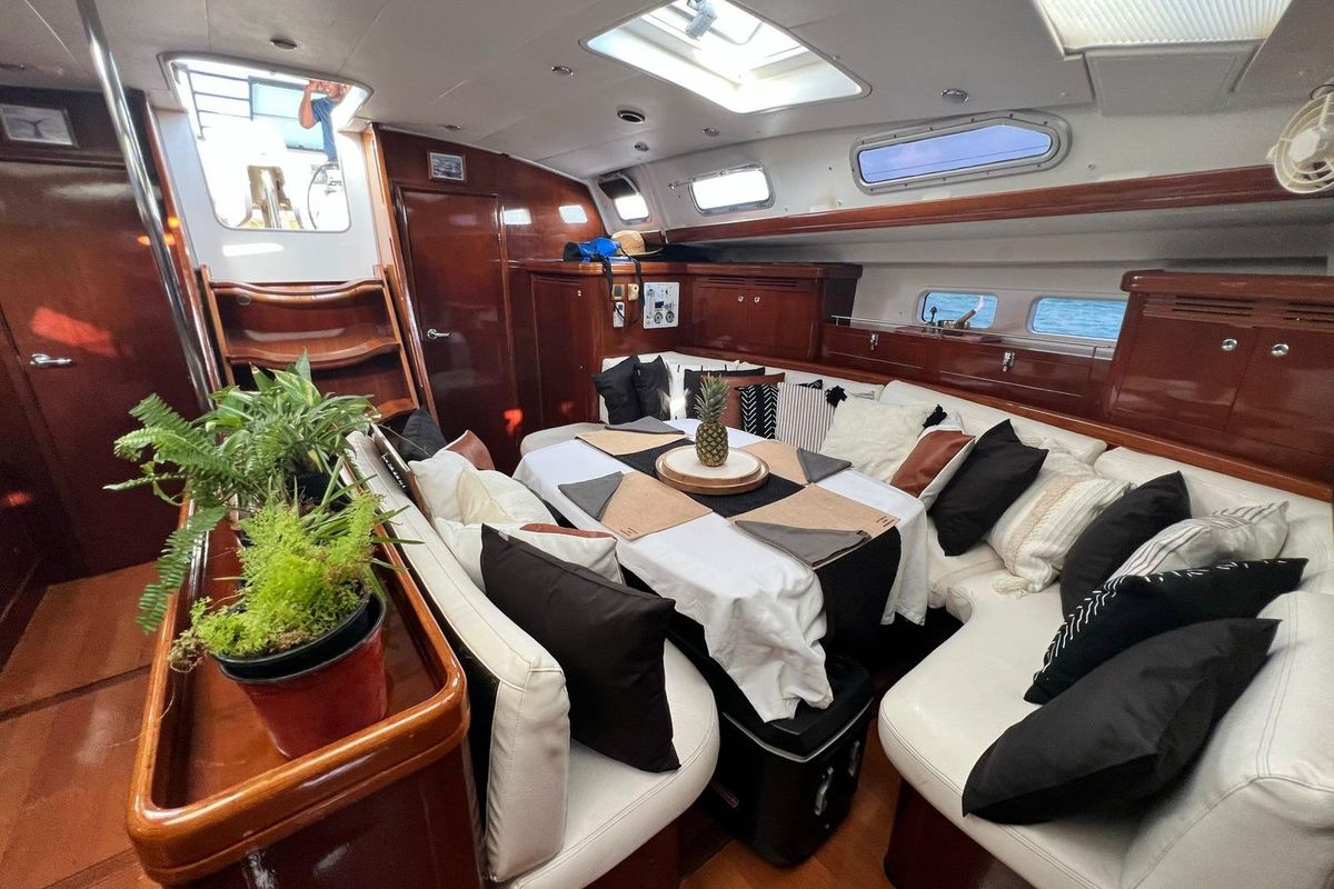 2006 Beneteau Oceanis Clipper 523
