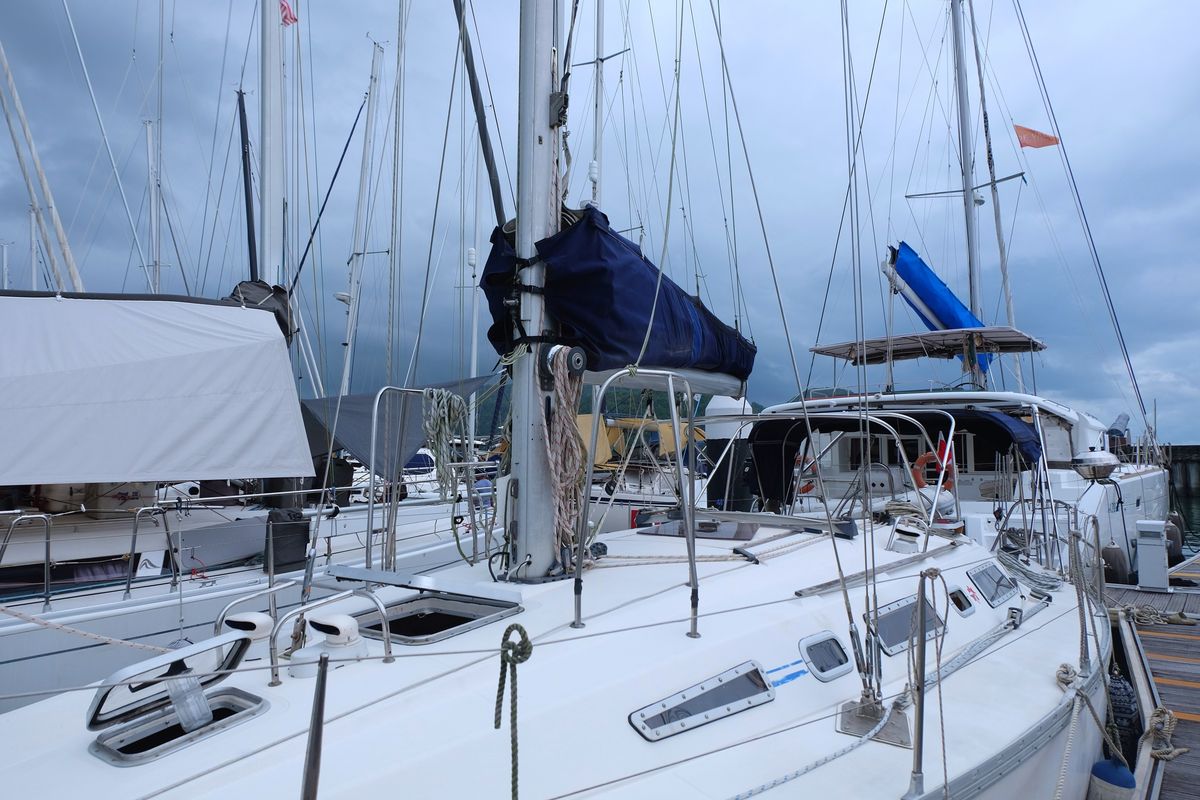 1990 Jeanneau Sun Charm 39