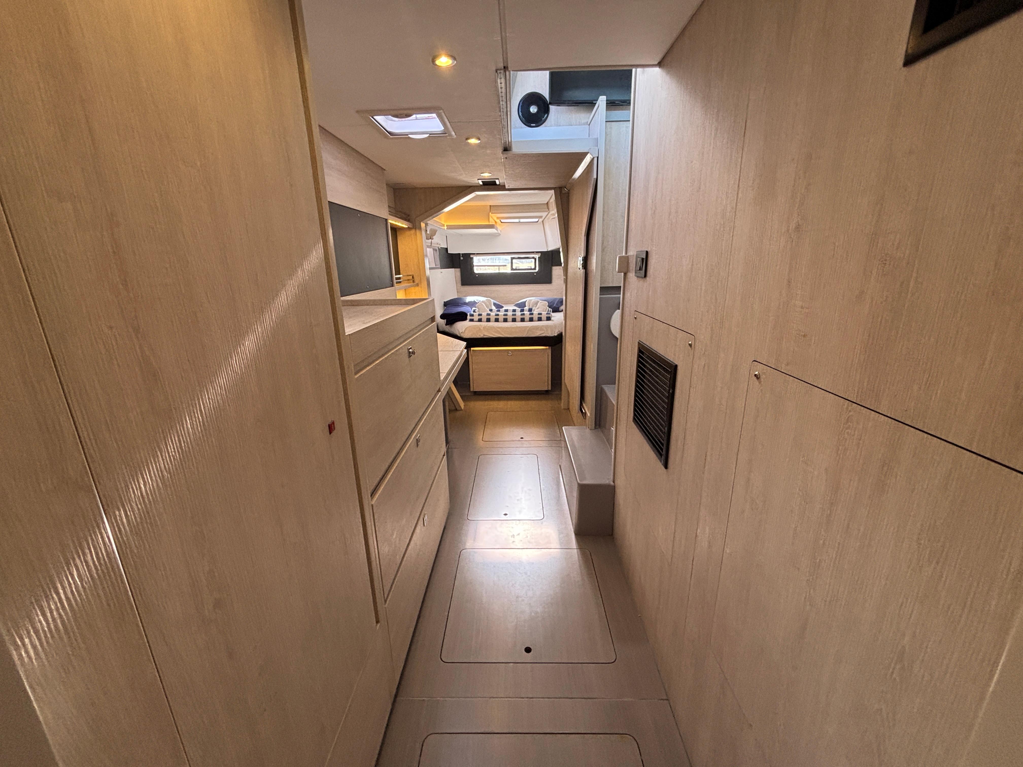 2019 Leopard 40