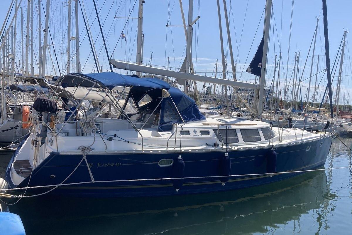 2002 Jeanneau Sun Odyssey 43 DS for sale in Le Grau-du-Roi, Gard, France