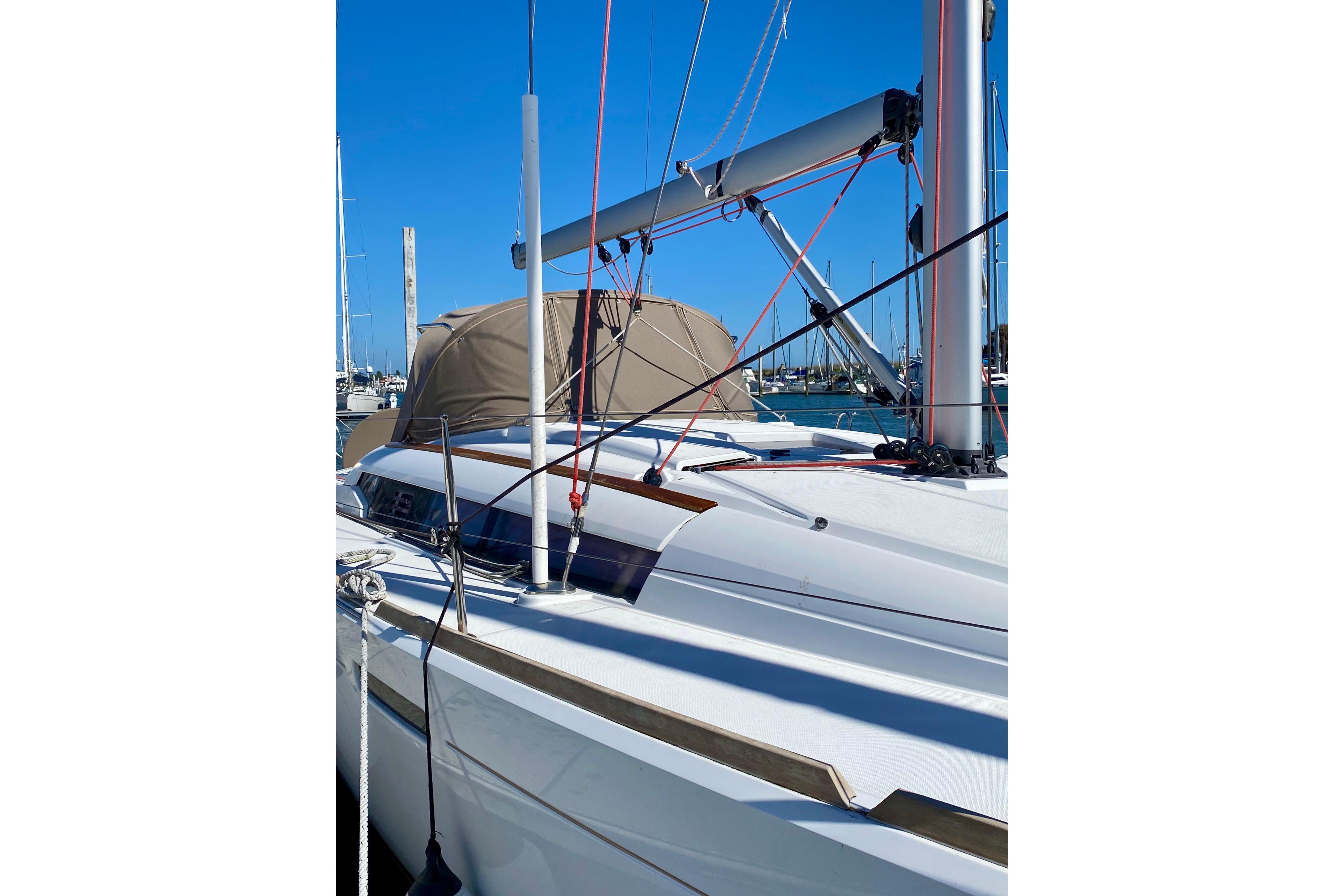 2020 Jeanneau Sun Odyssey 389