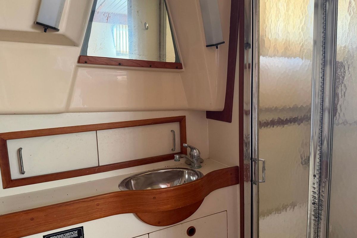 1997 Sabreline 36 Fast Trawler