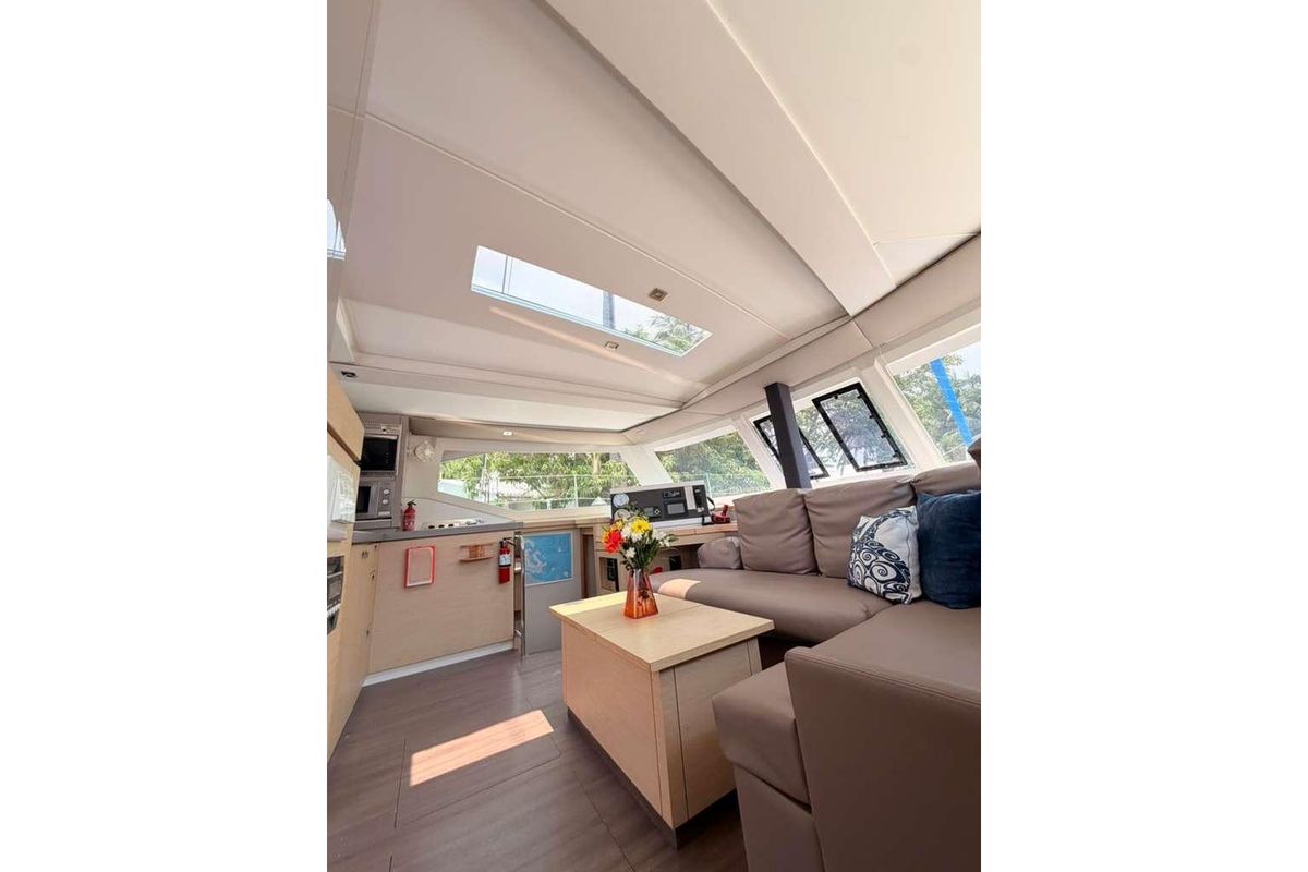 2018 Fountaine Pajot Lucia 40