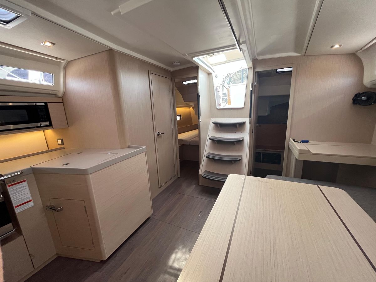2023 Beneteau Oceanis 40.1
