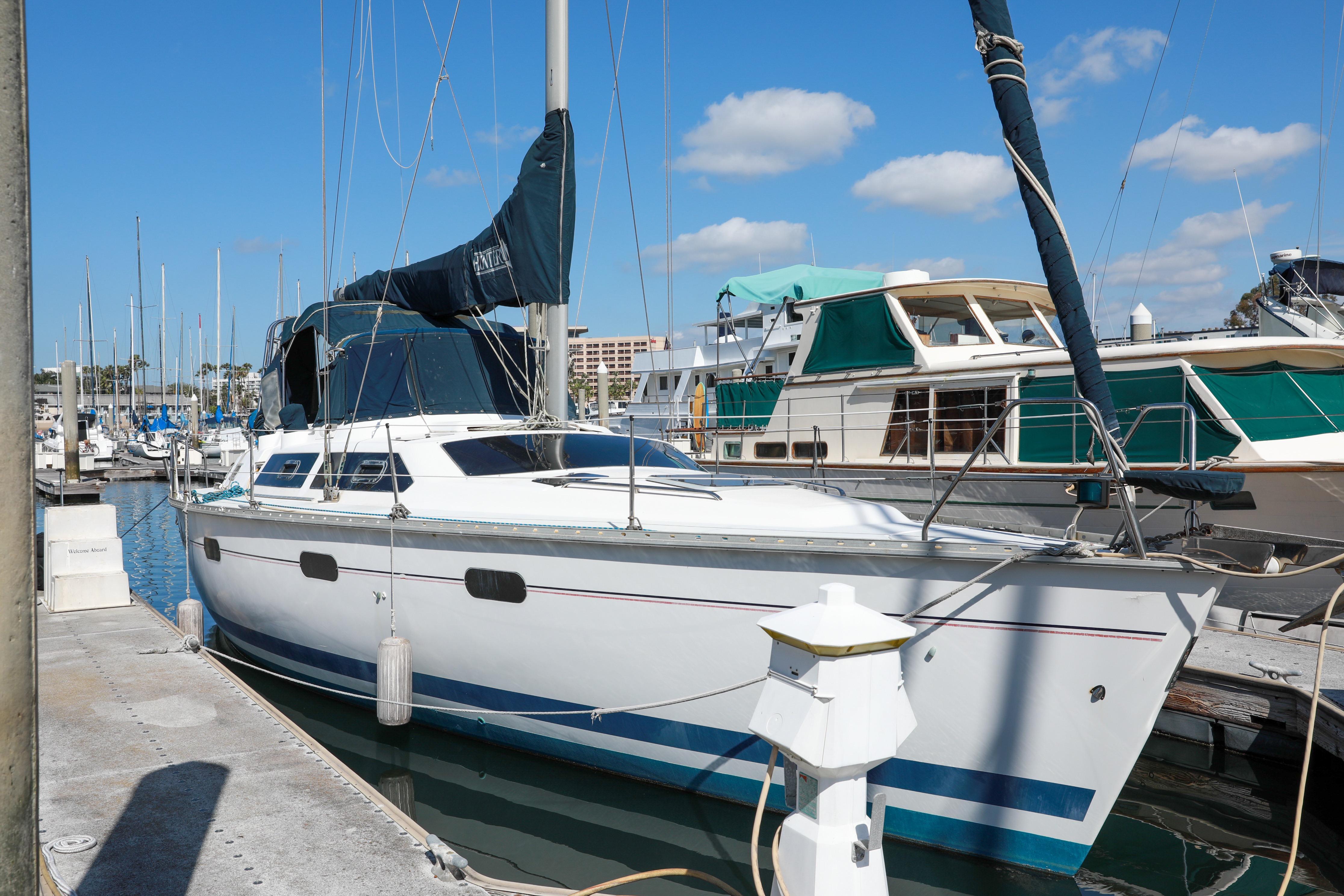 1997 Hunter Passage 42