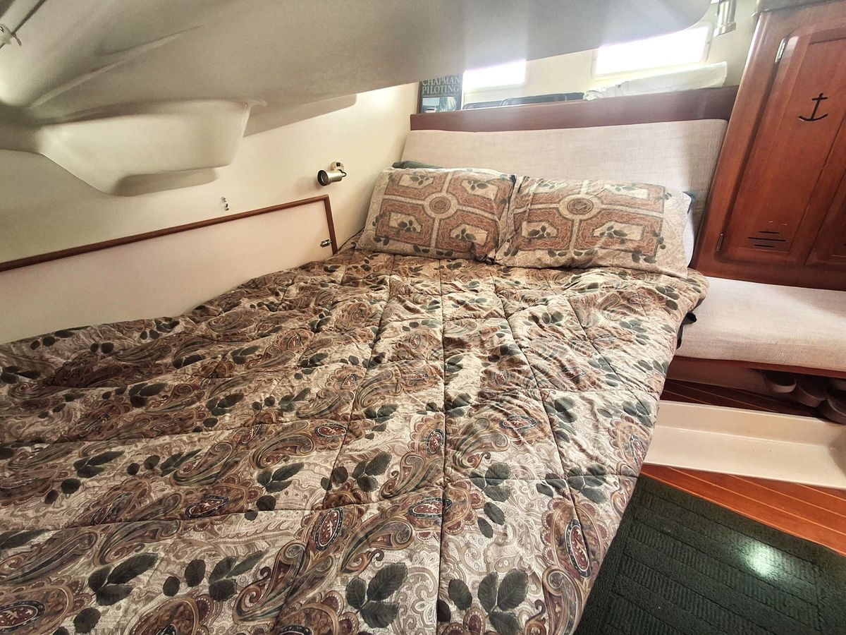 1992 Hunter Legend 37.5 for sale in Grosse Pointe Park, Michigan 38 ft