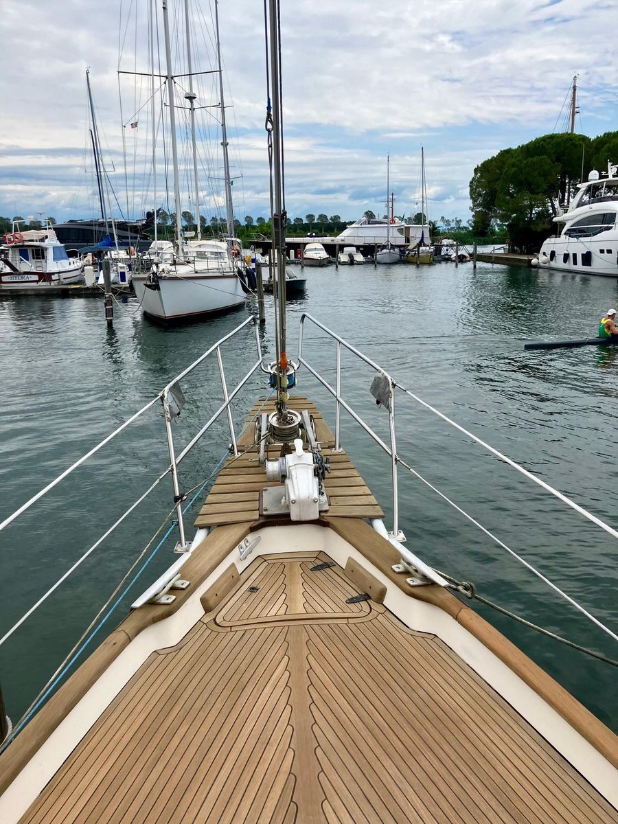 1979 Hallberg-Rassy 41 Ketch