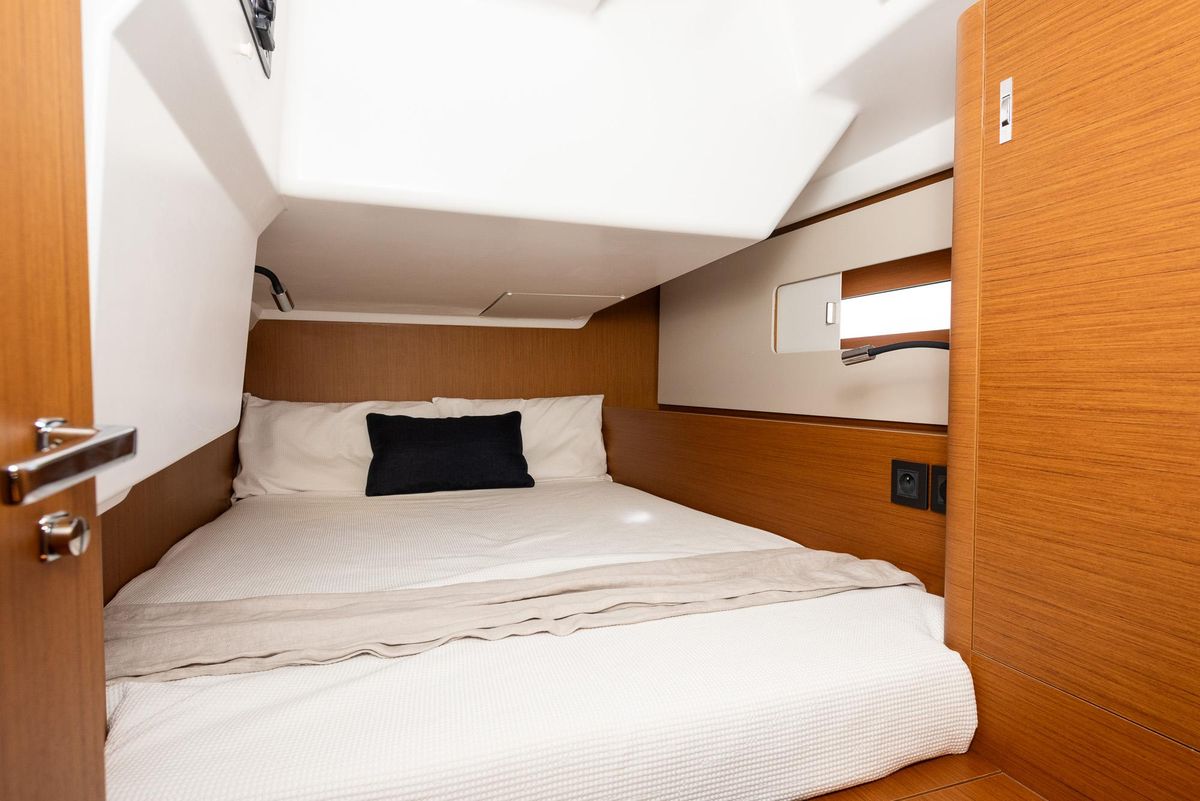 2024 Beneteau First 44