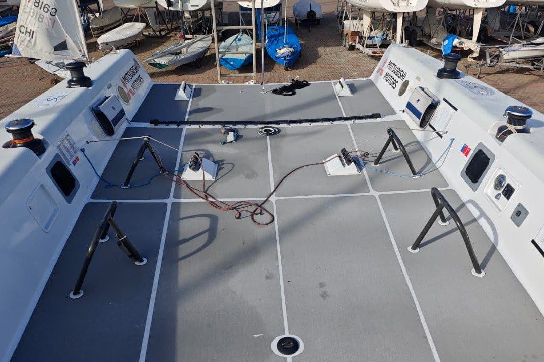 2011 M Boats S40