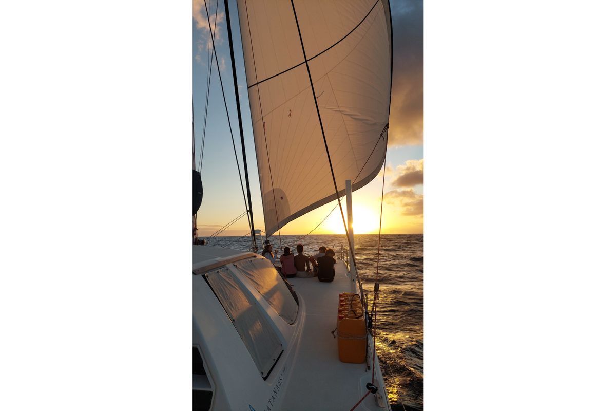 2002 Catana 581