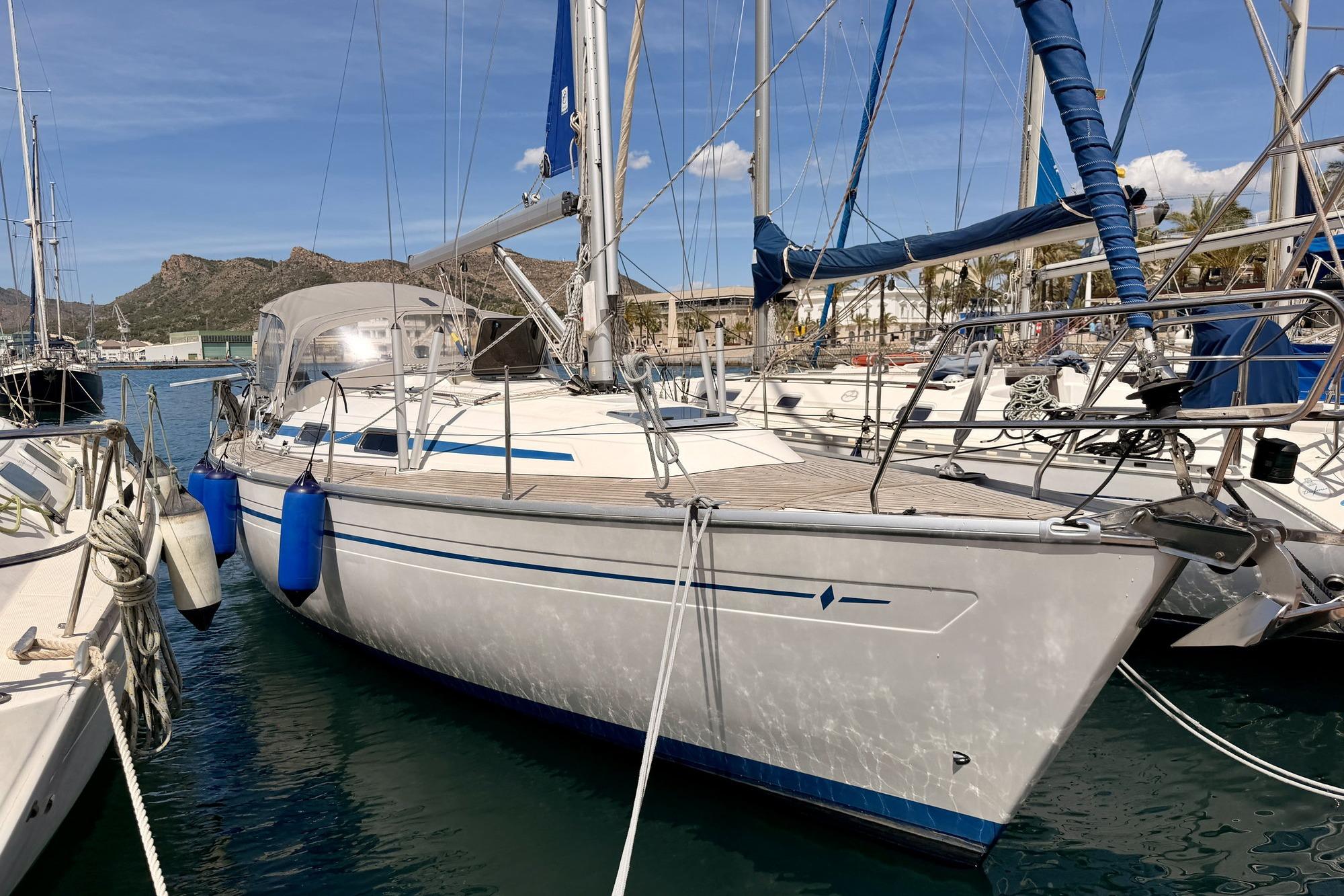 1999 Bavaria 37