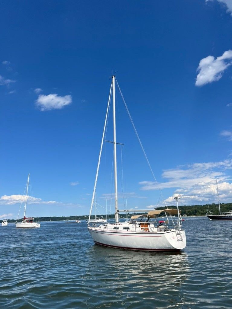 1984 Pearson 34