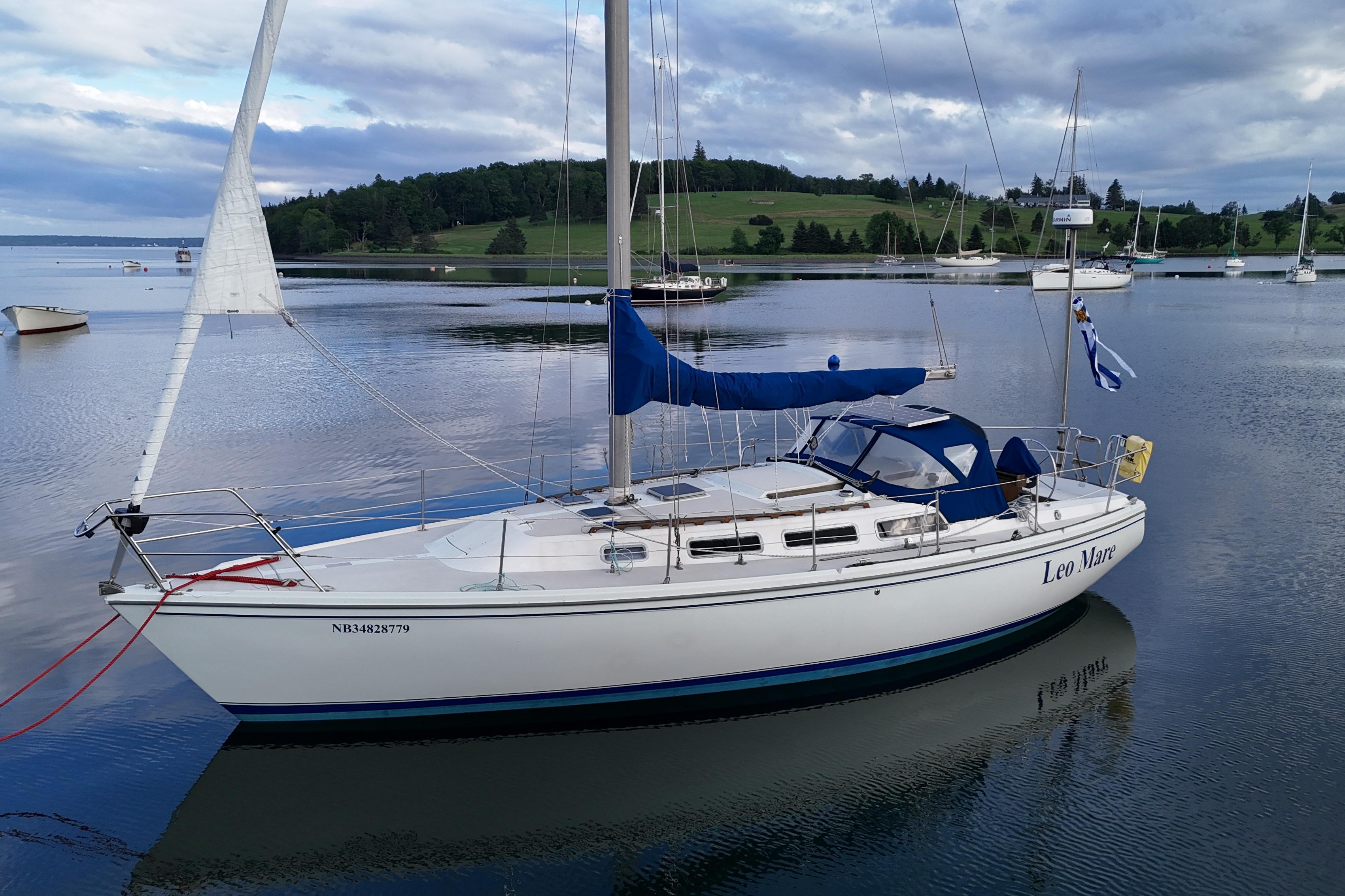 1985 Catalina 36 en venta en Lunenburg, Nova Scotia, Canada