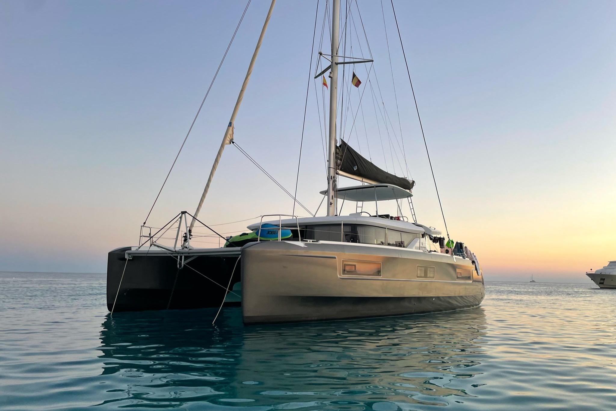 2020 Lagoon 46 for sale in Puerto Sotogrande, Cádiz, Spain