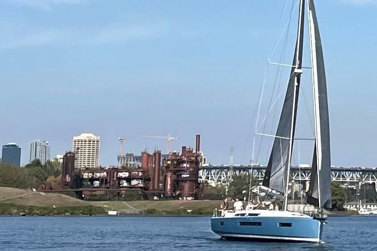 2022 Jeanneau Sun Odyssey 490