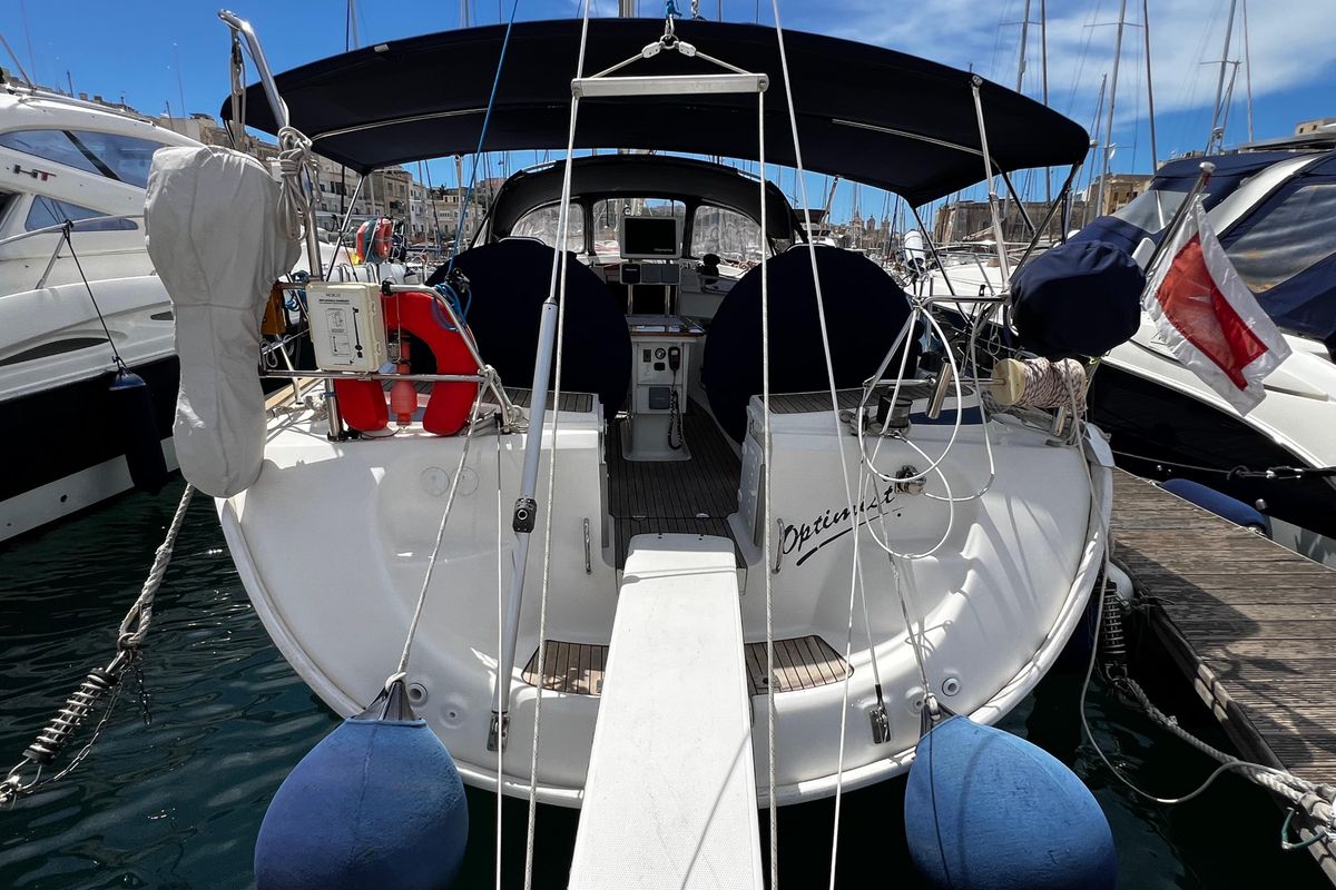 2006 Bavaria Cruiser 46