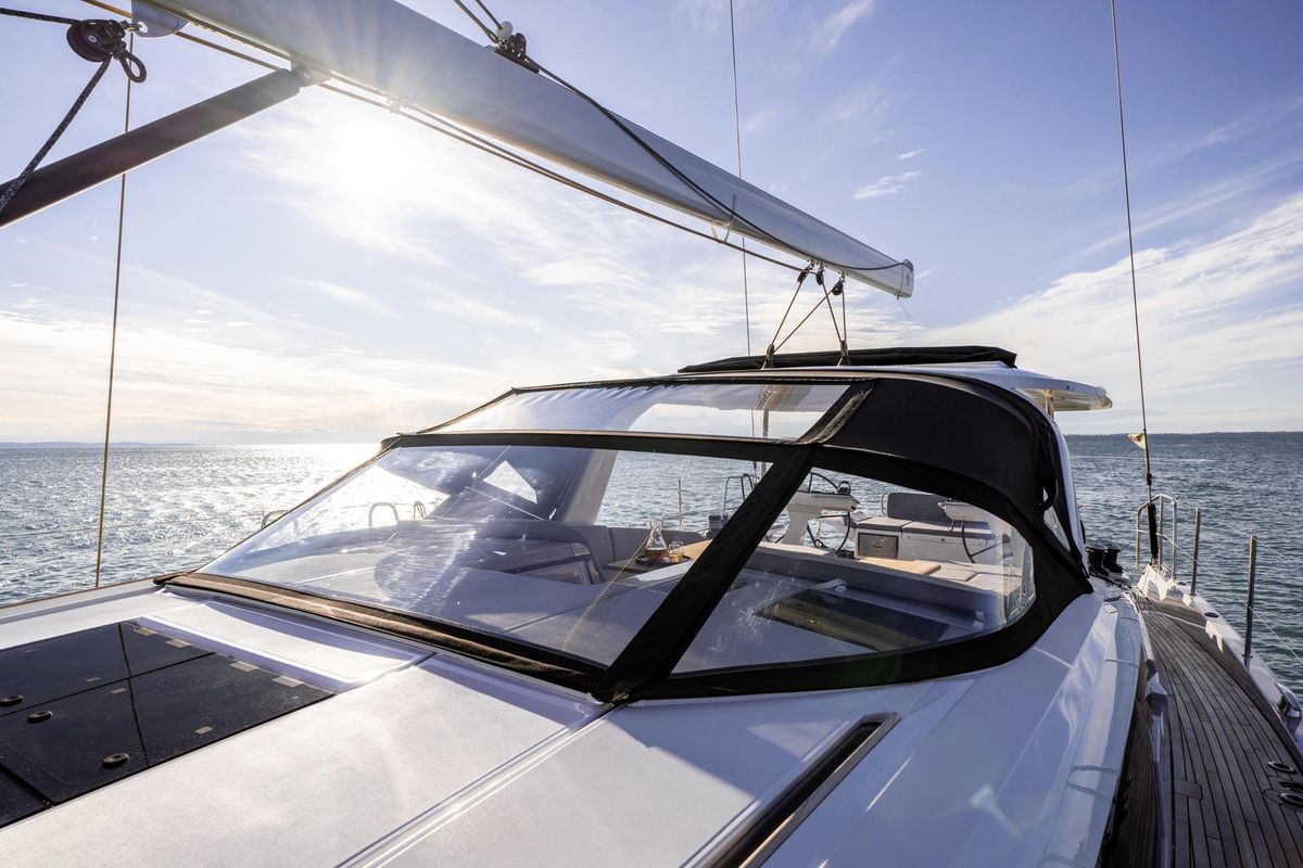 2023 Jeanneau 65
