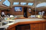 2006 Hunter 41 Deck Salon