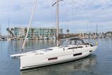 2024 Dufour 470