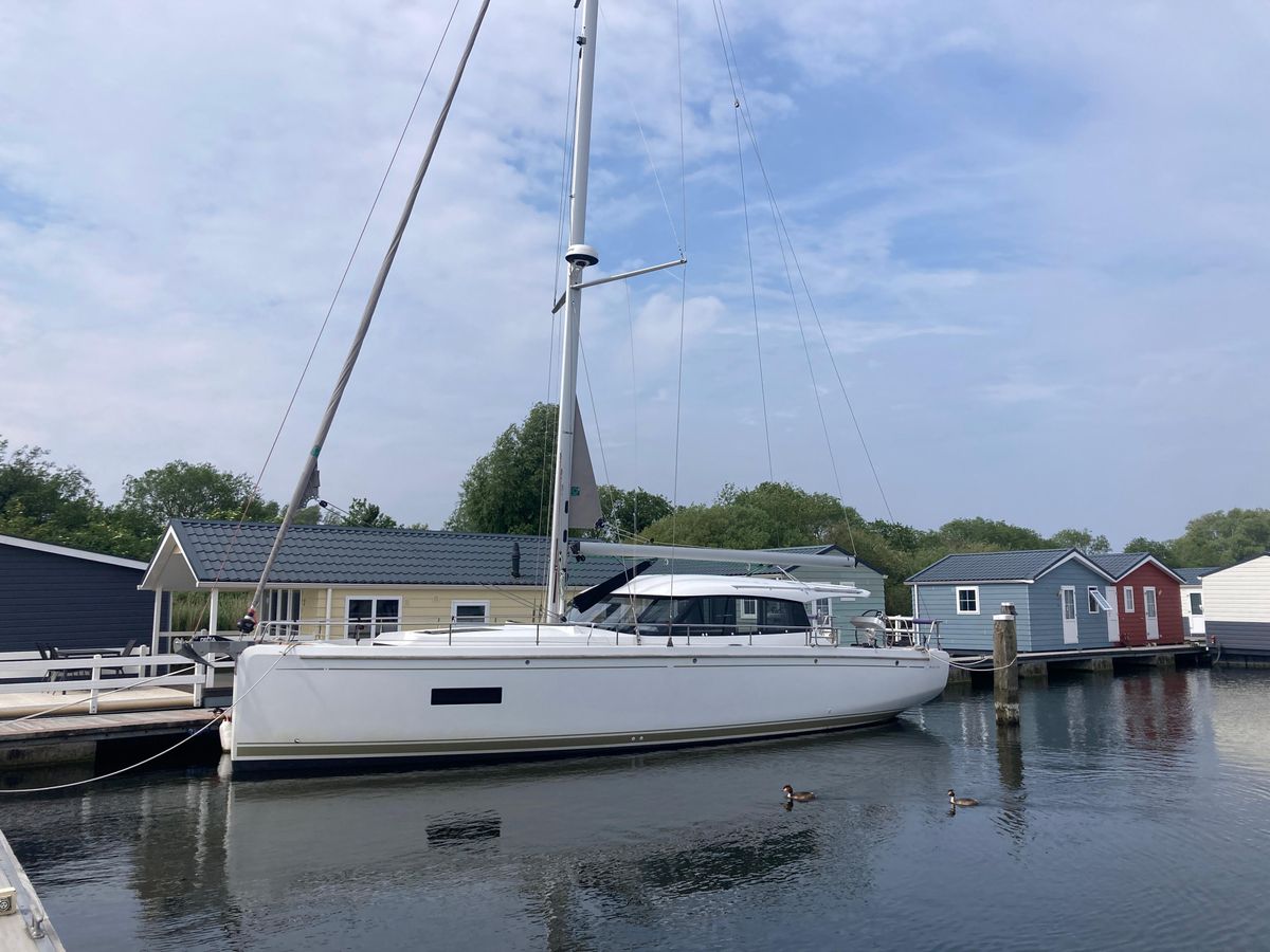 2022 Moody Decksaloon 41